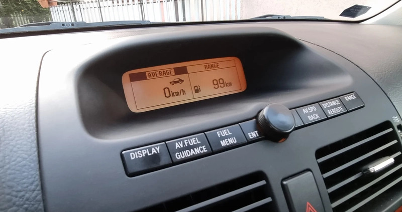Toyota Avensis cena 19900 przebieg: 170000, rok produkcji 2004 z Wolbórz małe 781